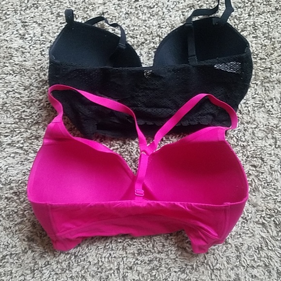 32DD Victoria's Secret Bras - Picture 2 of 2